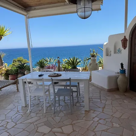 ヴィラ The Paradise *